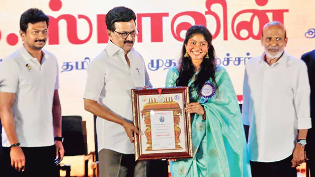 Sai Pallavi Kalaimamani award
